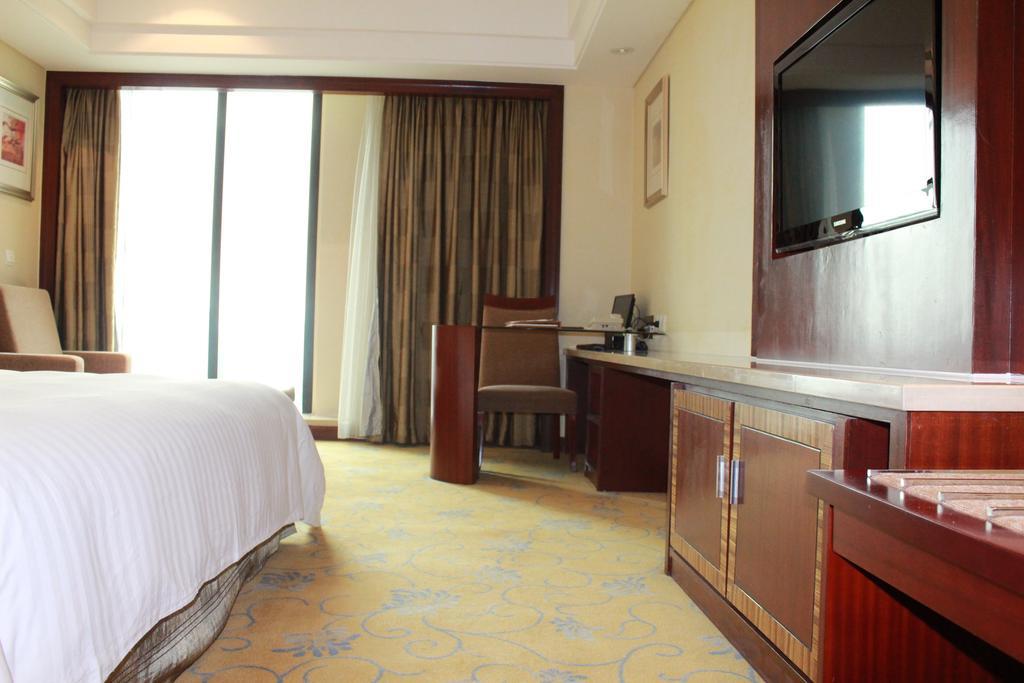 Daysun International Hotel Guangzhou Exterior foto